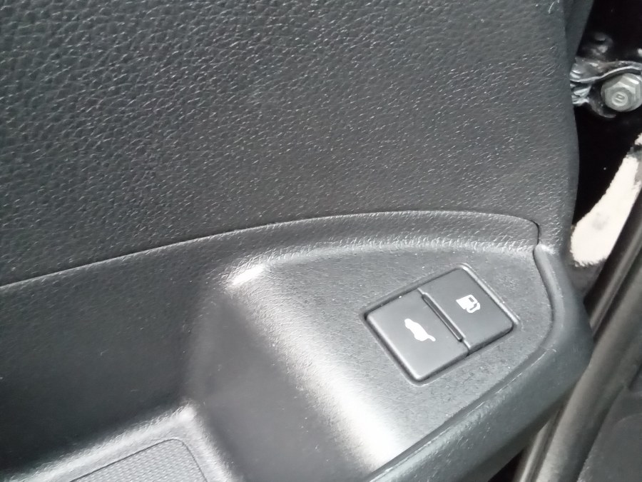 2019 Honda Pilot EX-L w/Navi & RES AWD, available for sale in Irvington, New Jersey | NJ Used Cars Center. Irvington, New Jersey 2019 Honda Pilot EX-L w/Navi & RES AWD, available for sale in Irvington, New Jersey | NJ Used Cars Center. Irvington, New Jersey