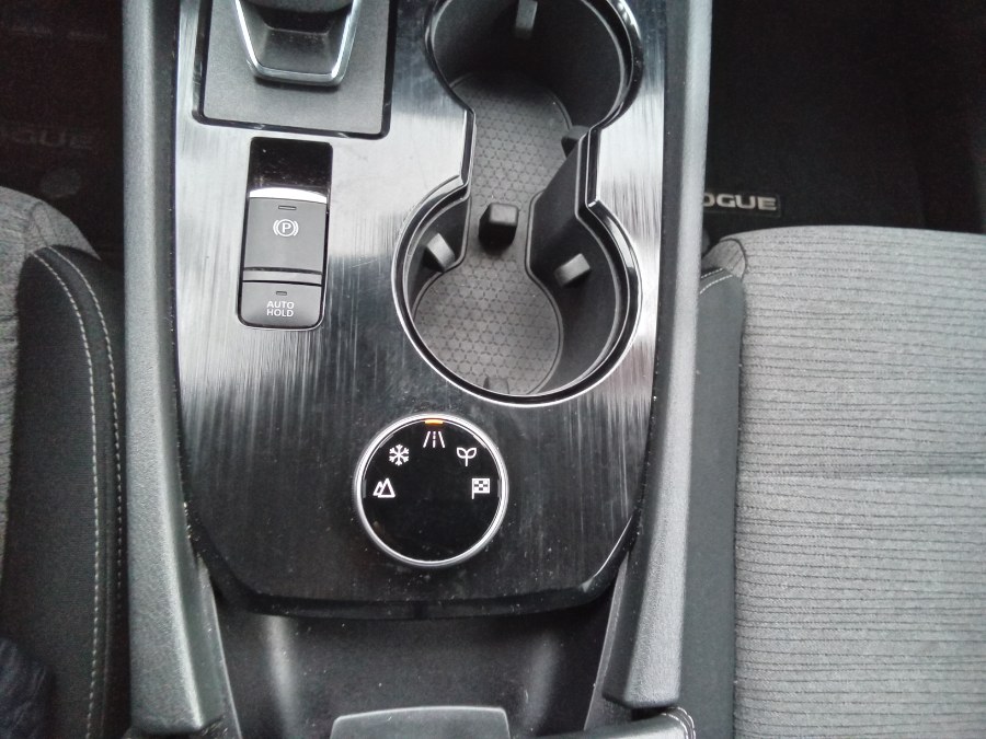 2021 Nissan Rogue AWD SV, available for sale in Irvington, New Jersey | NJ Used Cars Center. Irvington, New Jersey 2021 Nissan Rogue AWD SV, available for sale in Irvington, New Jersey | NJ Used Cars Center. Irvington, New Jersey