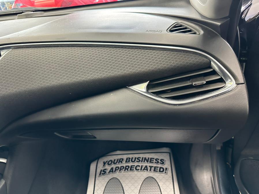 2020 Chevrolet Malibu 4dr Sdn LT, available for sale in Inwood, New York | 5 Towns Drive. Inwood, New York 2020 Chevrolet Malibu 4dr Sdn LT, available for sale in Inwood, New York | 5 Towns Drive. Inwood, New York
