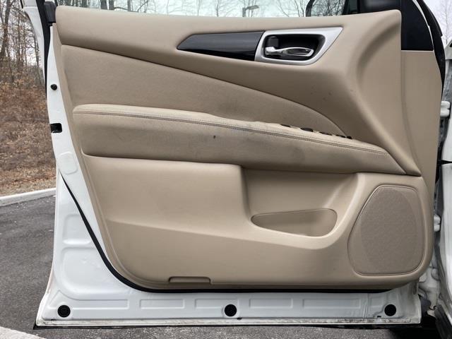2017 Nissan Pathfinder S, available for sale in Brookfield, Connecticut | Blasius Federal Road. Brookfield, Connecticut 2017 Nissan Pathfinder S, available for sale in Brookfield, Connecticut | Blasius Federal Road. Brookfield, Connecticut