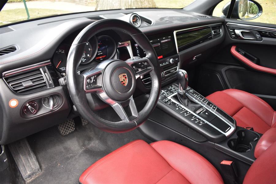2020 Porsche Macan Base AWD 4dr SUV, available for sale in Great Neck, New York | Camy Cars. Great Neck, New York 2020 Porsche Macan Base AWD 4dr SUV, available for sale in Great Neck, New York | Camy Cars. Great Neck, New York