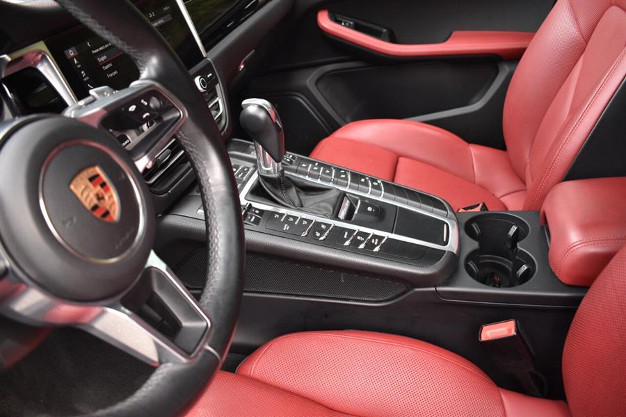 2020 Porsche Macan Base AWD 4dr SUV, available for sale in Great Neck, New York | Camy Cars. Great Neck, New York 2020 Porsche Macan Base AWD 4dr SUV, available for sale in Great Neck, New York | Camy Cars. Great Neck, New York