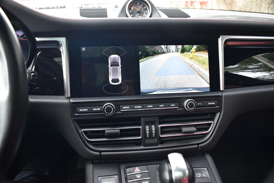 2020 Porsche Macan Base AWD 4dr SUV, available for sale in Great Neck, New York | Camy Cars. Great Neck, New York 2020 Porsche Macan Base AWD 4dr SUV, available for sale in Great Neck, New York | Camy Cars. Great Neck, New York