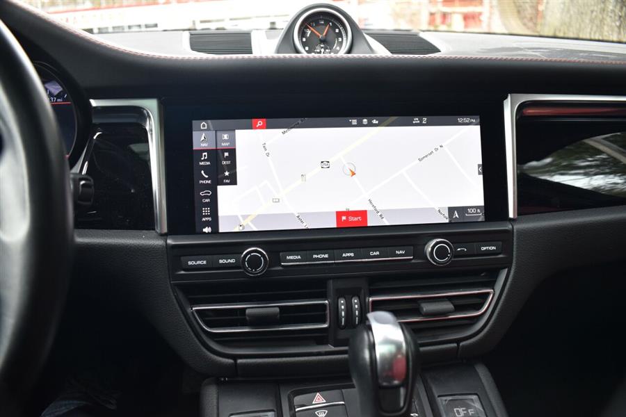 2020 Porsche Macan Base AWD 4dr SUV, available for sale in Great Neck, New York | Camy Cars. Great Neck, New York 2020 Porsche Macan Base AWD 4dr SUV, available for sale in Great Neck, New York | Camy Cars. Great Neck, New York