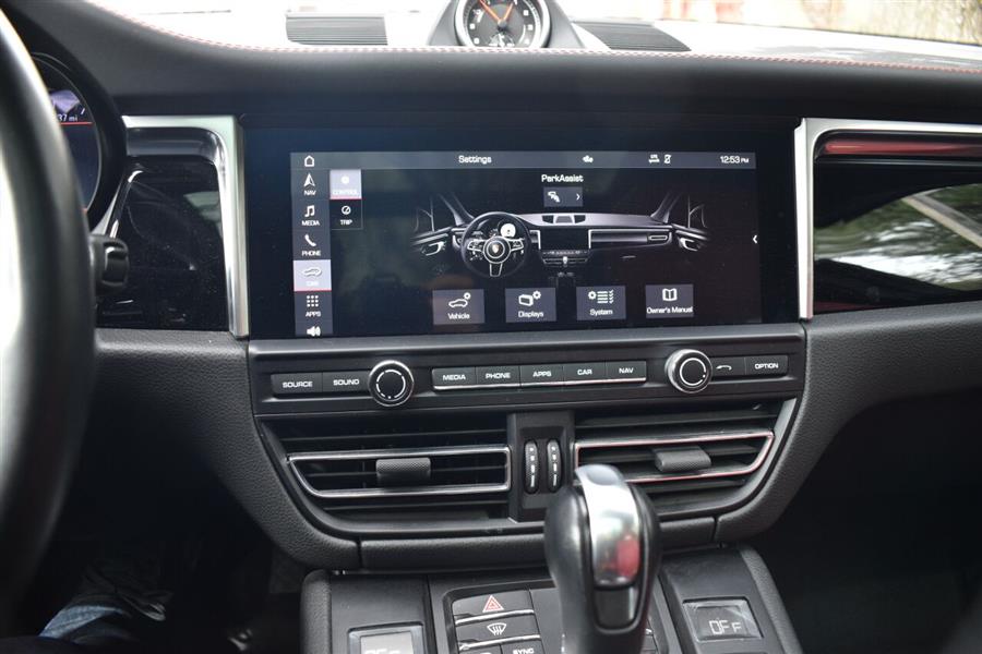 2020 Porsche Macan Base AWD 4dr SUV, available for sale in Great Neck, New York | Camy Cars. Great Neck, New York 2020 Porsche Macan Base AWD 4dr SUV, available for sale in Great Neck, New York | Camy Cars. Great Neck, New York