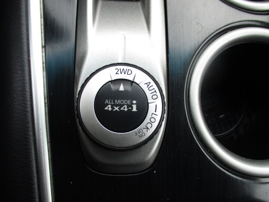 2014 Nissan Pathfinder 4WD 4dr SV, available for sale in New Britain, Connecticut | Universal Motors LLC. New Britain, Connecticut 2014 Nissan Pathfinder 4WD 4dr SV, available for sale in New Britain, Connecticut | Universal Motors LLC. New Britain, Connecticut