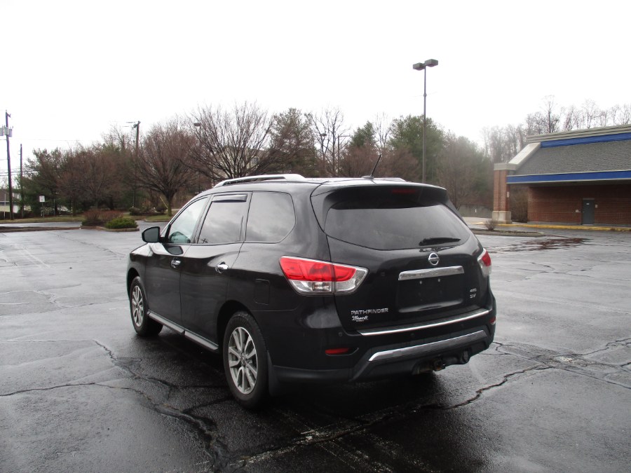 2014 Nissan Pathfinder 4WD 4dr SV, available for sale in New Britain, Connecticut | Universal Motors LLC. New Britain, Connecticut 2014 Nissan Pathfinder 4WD 4dr SV, available for sale in New Britain, Connecticut | Universal Motors LLC. New Britain, Connecticut