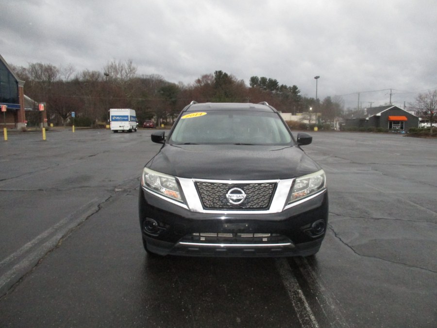 2014 Nissan Pathfinder 4WD 4dr SV, available for sale in New Britain, Connecticut | Universal Motors LLC. New Britain, Connecticut 2014 Nissan Pathfinder 4WD 4dr SV, available for sale in New Britain, Connecticut | Universal Motors LLC. New Britain, Connecticut