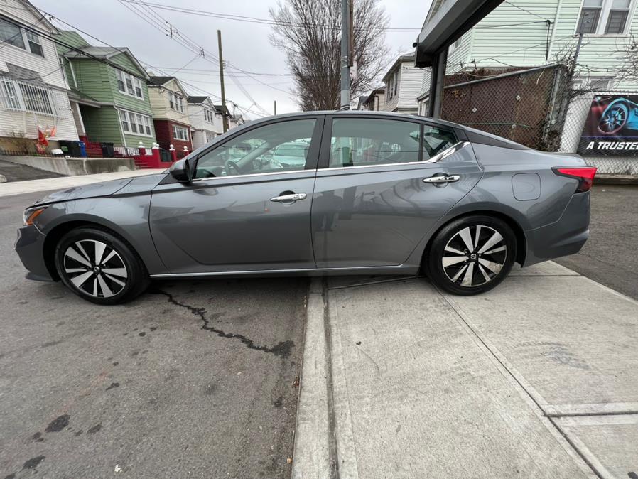 2021 Nissan Altima 2.5 SV Sedan, available for sale in Jamaica, New York | Sunrise Autoland. Jamaica, New York 2021 Nissan Altima 2.5 SV Sedan, available for sale in Jamaica, New York | Sunrise Autoland. Jamaica, New York