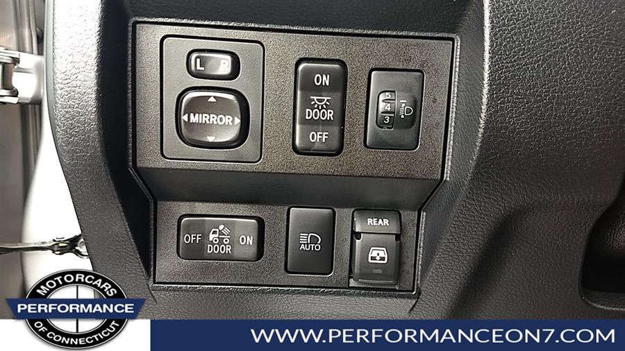 2018 Toyota Tundra 4WD SR5 CrewMax 5.5'' Bed 4.6L (Natl), available for sale in Wilton, Connecticut | Performance Motor Cars Of Connecticut LLC. Wilton, Connecticut 2018 Toyota Tundra 4WD SR5 CrewMax 5.5'' Bed 4.6L (Natl), available for sale in Wilton, Connecticut | Performance Motor Cars Of Connecticut LLC. Wilton, Connecticut