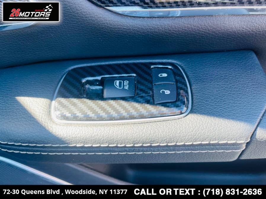 2019 Ram 1500 Laramie 4x4 Crew Cab 5''7" Box, available for sale in Woodside, New York | 26 Motors Queens. Woodside, New York 2019 Ram 1500 Laramie 4x4 Crew Cab 5''7" Box, available for sale in Woodside, New York | 26 Motors Queens. Woodside, New York