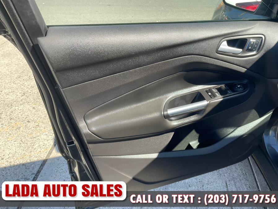 2015 Ford Escape 4WD 4dr Titanium, available for sale in Bridgeport, Connecticut | Lada Auto Sales. Bridgeport, Connecticut 2015 Ford Escape 4WD 4dr Titanium, available for sale in Bridgeport, Connecticut | Lada Auto Sales. Bridgeport, Connecticut