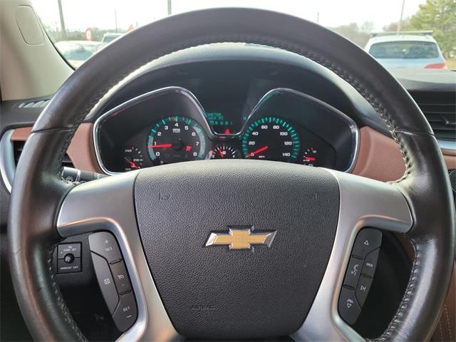 2015 Chevrolet Traverse 2LT, available for sale in Stratford, Connecticut | Wiz Leasing Inc. Stratford, Connecticut 2015 Chevrolet Traverse 2LT, available for sale in Stratford, Connecticut | Wiz Leasing Inc. Stratford, Connecticut