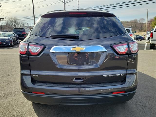 2015 Chevrolet Traverse 2LT, available for sale in Stratford, Connecticut | Wiz Leasing Inc. Stratford, Connecticut 2015 Chevrolet Traverse 2LT, available for sale in Stratford, Connecticut | Wiz Leasing Inc. Stratford, Connecticut