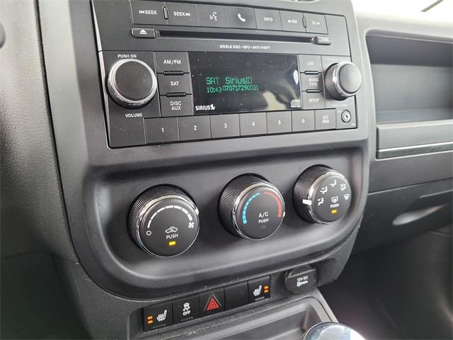2016 Jeep Patriot Sport SE, available for sale in Stratford, Connecticut | Wiz Leasing Inc. Stratford, Connecticut 2016 Jeep Patriot Sport SE, available for sale in Stratford, Connecticut | Wiz Leasing Inc. Stratford, Connecticut