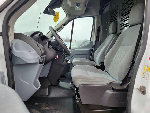 2015 Ford Transit-250 Base, available for sale in Stratford, Connecticut | Wiz Leasing Inc. Stratford, Connecticut 2015 Ford Transit-250 Base, available for sale in Stratford, Connecticut | Wiz Leasing Inc. Stratford, Connecticut