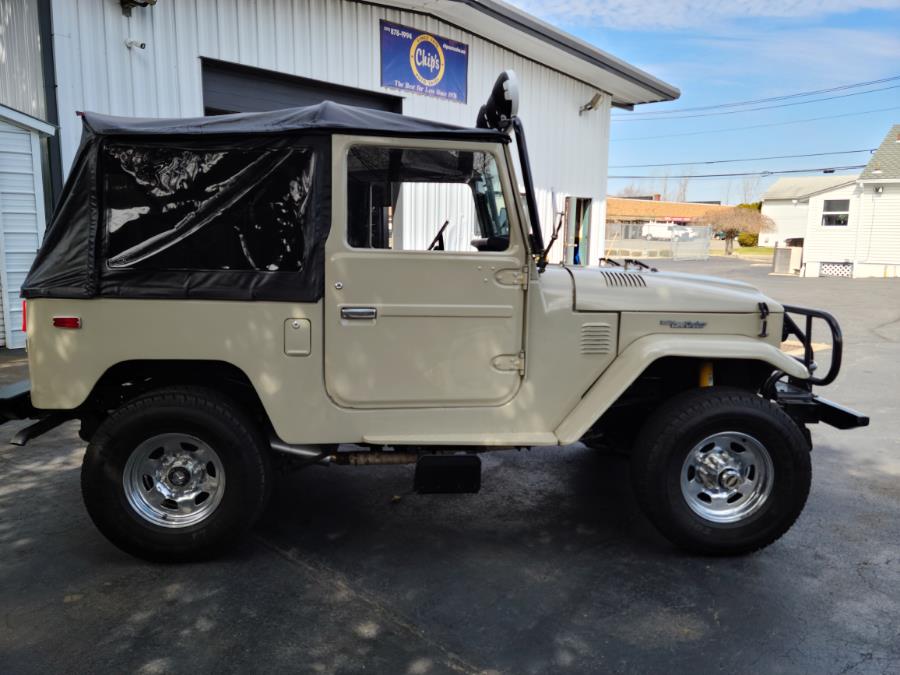 1978 Toyota Land Cruiser FJ4, available for sale in Milford, Connecticut | Chip's Auto Sales Inc. Milford, Connecticut 1978 Toyota Land Cruiser FJ4, available for sale in Milford, Connecticut | Chip's Auto Sales Inc. Milford, Connecticut