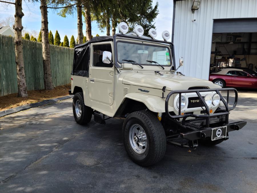 1978 Toyota Land Cruiser FJ4, available for sale in Milford, Connecticut | Chip's Auto Sales Inc. Milford, Connecticut 1978 Toyota Land Cruiser FJ4, available for sale in Milford, Connecticut | Chip's Auto Sales Inc. Milford, Connecticut