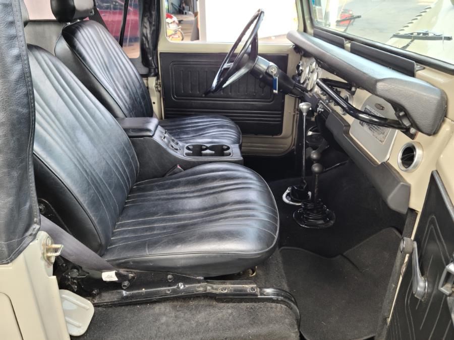 1978 Toyota Land Cruiser FJ4, available for sale in Milford, Connecticut | Chip's Auto Sales Inc. Milford, Connecticut 1978 Toyota Land Cruiser FJ4, available for sale in Milford, Connecticut | Chip's Auto Sales Inc. Milford, Connecticut