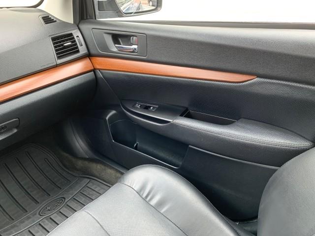 2014 Subaru Outback 2.5i Limited, available for sale in Forestville, Maryland | Valentine Motor Company. Forestville, Maryland 2014 Subaru Outback 2.5i Limited, available for sale in Forestville, Maryland | Valentine Motor Company. Forestville, Maryland