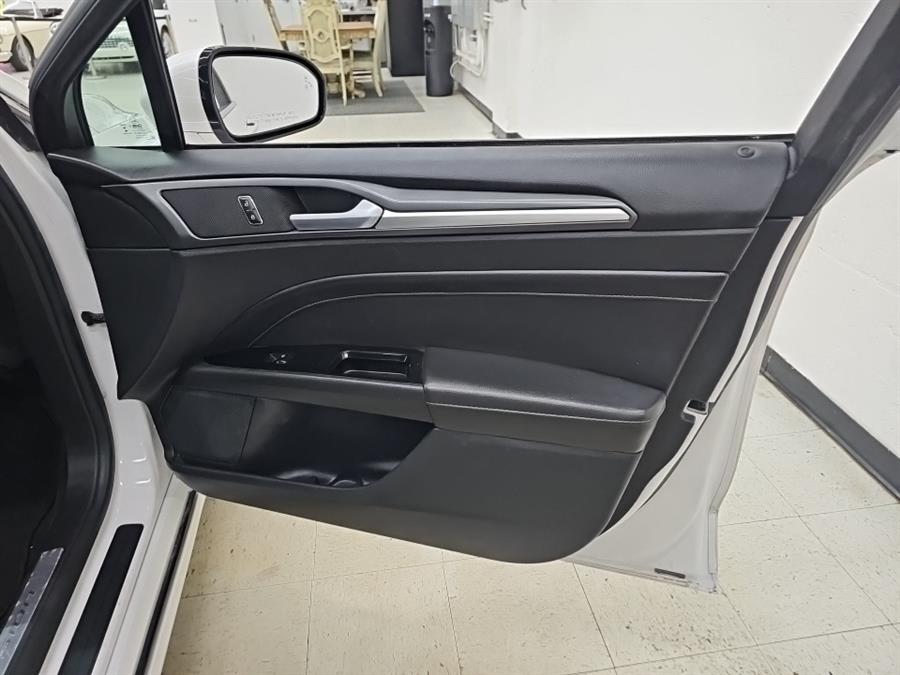 2013 Ford Fusion 4dr Sdn Titanium AWD, available for sale in West Haven, Connecticut | Auto Fair Inc.. West Haven, Connecticut 2013 Ford Fusion 4dr Sdn Titanium AWD, available for sale in West Haven, Connecticut | Auto Fair Inc.. West Haven, Connecticut