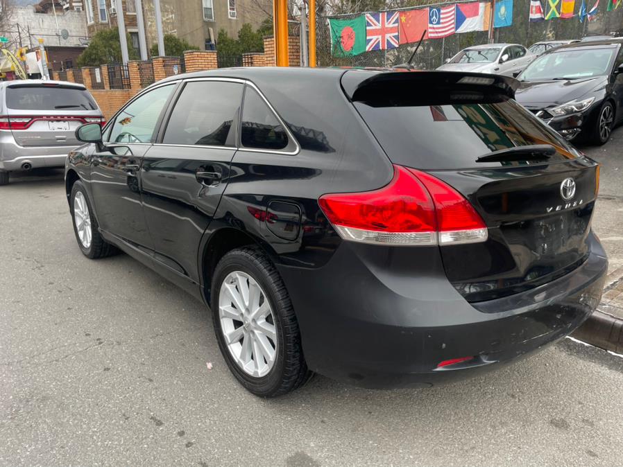 2010 Toyota Venza FWD 4cyl photo