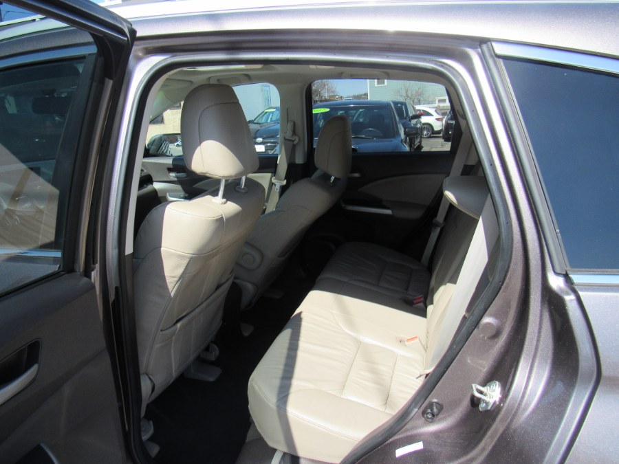 2014 Honda CR-V EX-L w/Navi, available for sale in Worcester, Massachusetts | Hilario's Auto Sales Inc.. Worcester, Massachusetts 2014 Honda CR-V EX-L w/Navi, available for sale in Worcester, Massachusetts | Hilario's Auto Sales Inc.. Worcester, Massachusetts
