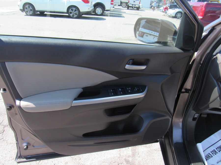2014 Honda CR-V EX-L w/Navi, available for sale in Worcester, Massachusetts | Hilario's Auto Sales Inc.. Worcester, Massachusetts 2014 Honda CR-V EX-L w/Navi, available for sale in Worcester, Massachusetts | Hilario's Auto Sales Inc.. Worcester, Massachusetts