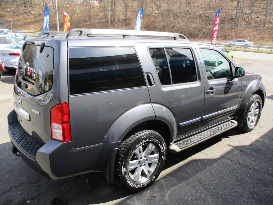 2012 Nissan Pathfinder SV 4x4, available for sale in Meriden, Connecticut | Cos Central Auto. Meriden, Connecticut 2012 Nissan Pathfinder SV 4x4, available for sale in Meriden, Connecticut | Cos Central Auto. Meriden, Connecticut