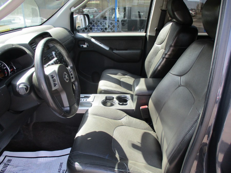 2012 Nissan Pathfinder SV 4x4, available for sale in Meriden, Connecticut | Cos Central Auto. Meriden, Connecticut 2012 Nissan Pathfinder SV 4x4, available for sale in Meriden, Connecticut | Cos Central Auto. Meriden, Connecticut