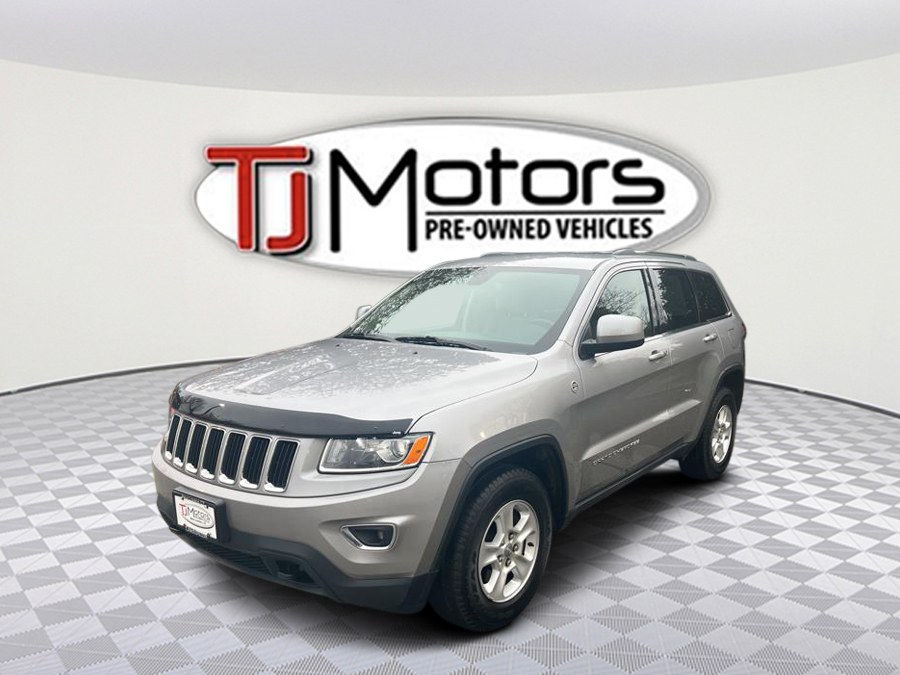2015 Jeep Grand Cherokee 4WD 4dr Laredo, available for sale in New London, Connecticut | TJ Motors. New London, Connecticut 2015 Jeep Grand Cherokee 4WD 4dr Laredo, available for sale in New London, Connecticut | TJ Motors. New London, Connecticut