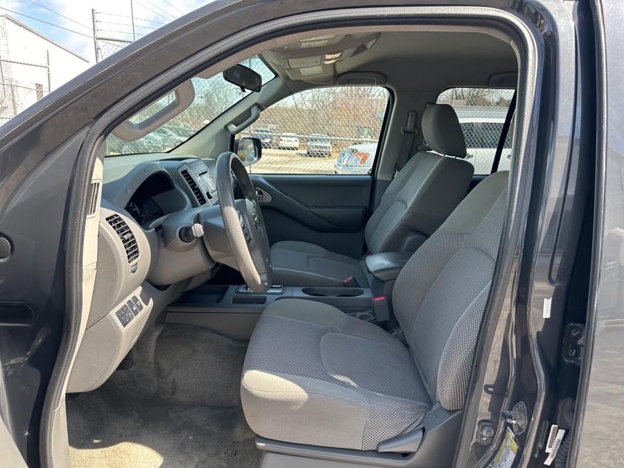 2013 Nissan Frontier 4WD Crew Cab SWB SV AUTO, available for sale in Milford, Connecticut | Dealertown Auto Wholesalers. Milford, Connecticut 2013 Nissan Frontier 4WD Crew Cab SWB SV AUTO, available for sale in Milford, Connecticut | Dealertown Auto Wholesalers. Milford, Connecticut