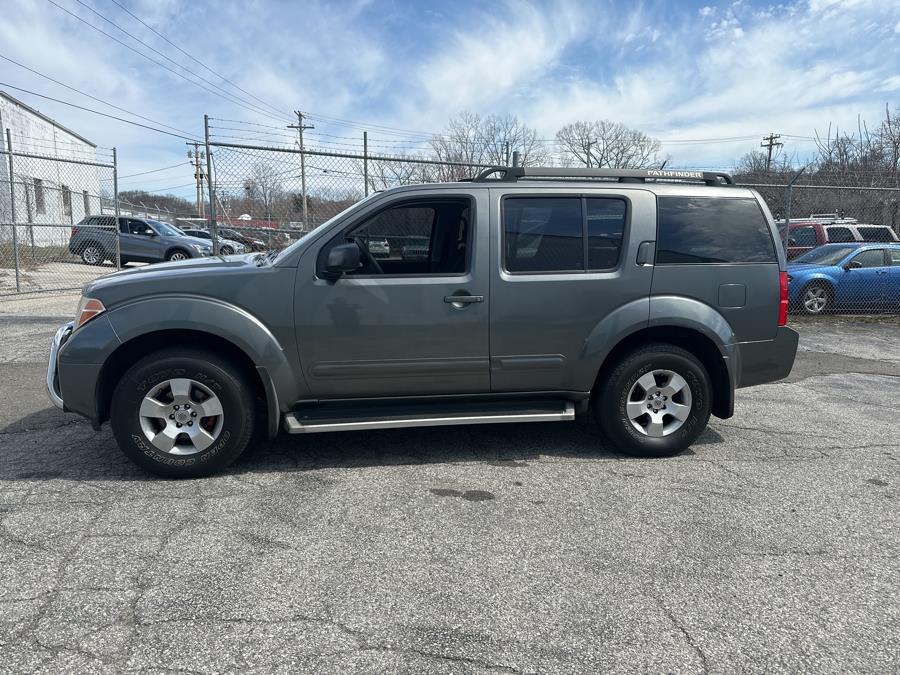2007 Nissan Pathfinder 4WD 4dr SE, available for sale in Milford, Connecticut | Dealertown Auto Wholesalers. Milford, Connecticut 2007 Nissan Pathfinder 4WD 4dr SE, available for sale in Milford, Connecticut | Dealertown Auto Wholesalers. Milford, Connecticut
