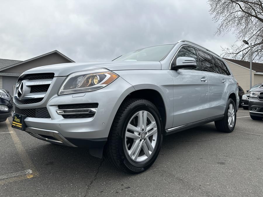 2014 Mercedes-Benz GL-Class 4MATIC 4dr GL 450, available for sale in Little Ferry, New Jersey | Victoria Preowned Autos Inc. Little Ferry, New Jersey 2014 Mercedes-Benz GL-Class 4MATIC 4dr GL 450, available for sale in Little Ferry, New Jersey | Victoria Preowned Autos Inc. Little Ferry, New Jersey