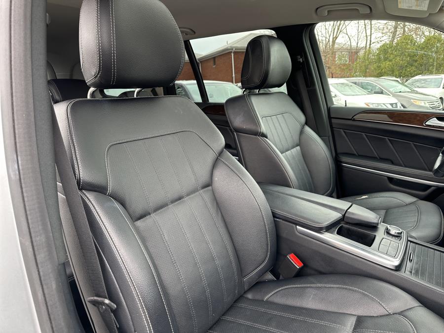 2014 Mercedes-Benz GL-Class 4MATIC 4dr GL 450, available for sale in Little Ferry, New Jersey | Victoria Preowned Autos Inc. Little Ferry, New Jersey 2014 Mercedes-Benz GL-Class 4MATIC 4dr GL 450, available for sale in Little Ferry, New Jersey | Victoria Preowned Autos Inc. Little Ferry, New Jersey