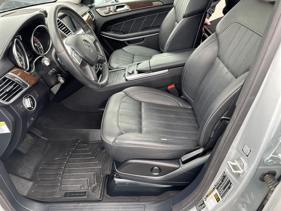 2014 Mercedes-Benz GL-Class 4MATIC 4dr GL 450, available for sale in Little Ferry, New Jersey | Victoria Preowned Autos Inc. Little Ferry, New Jersey 2014 Mercedes-Benz GL-Class 4MATIC 4dr GL 450, available for sale in Little Ferry, New Jersey | Victoria Preowned Autos Inc. Little Ferry, New Jersey
