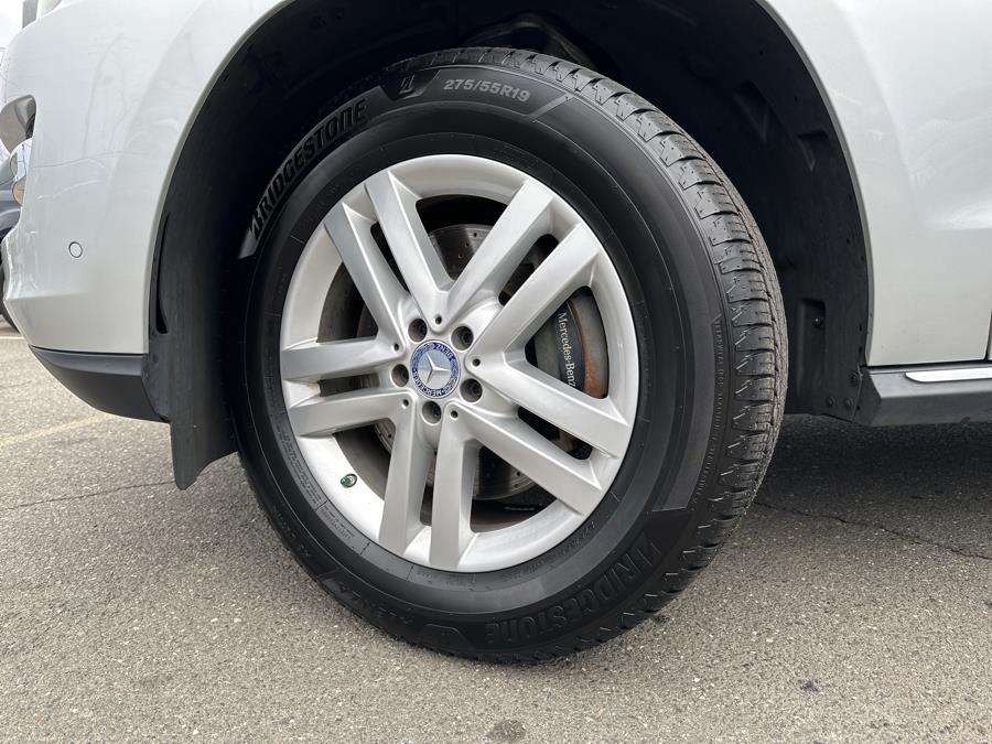 2014 Mercedes-Benz GL-Class 4MATIC 4dr GL 450, available for sale in Little Ferry, New Jersey | Victoria Preowned Autos Inc. Little Ferry, New Jersey 2014 Mercedes-Benz GL-Class 4MATIC 4dr GL 450, available for sale in Little Ferry, New Jersey | Victoria Preowned Autos Inc. Little Ferry, New Jersey