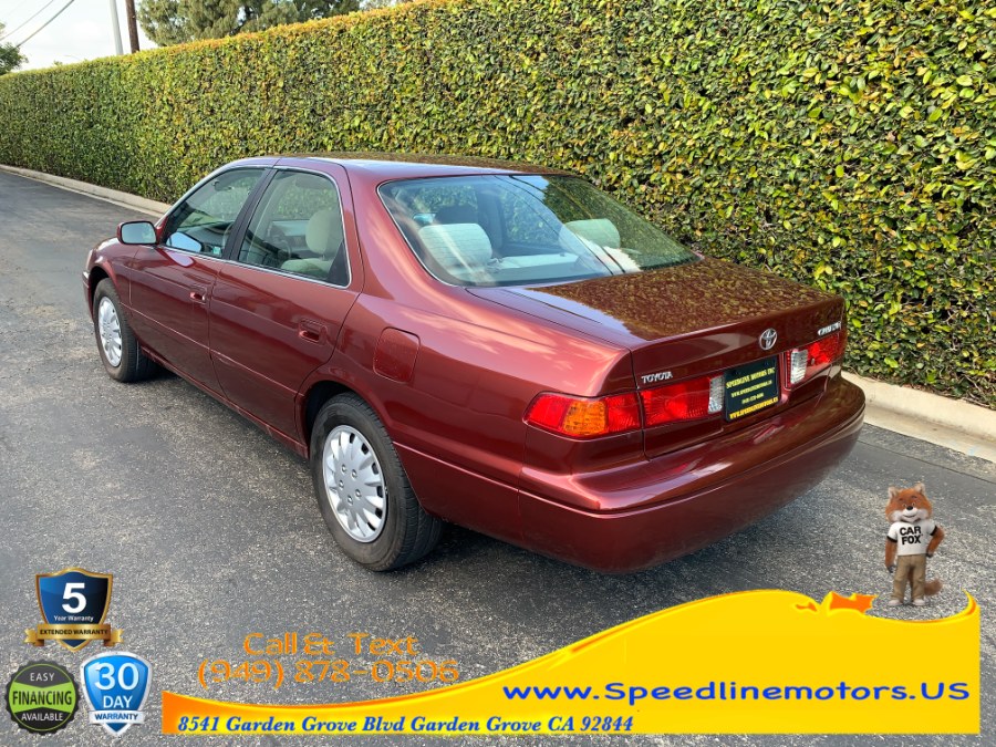 2001 Toyota Camry CE photo