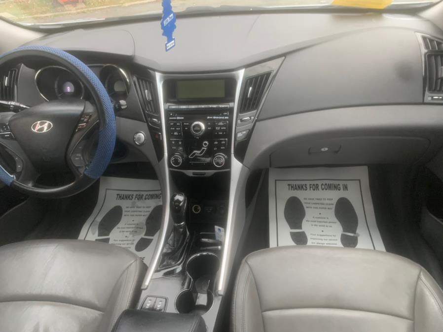 2011 Hyundai Sonata 4dr Sdn 2.4L Auto Ltd PZEV *Ltd Avail*, available for sale in Taunton, Massachusetts | Rt 138 Auto Center Inc . Taunton, Massachusetts 2011 Hyundai Sonata 4dr Sdn 2.4L Auto Ltd PZEV *Ltd Avail*, available for sale in Taunton, Massachusetts | Rt 138 Auto Center Inc . Taunton, Massachusetts