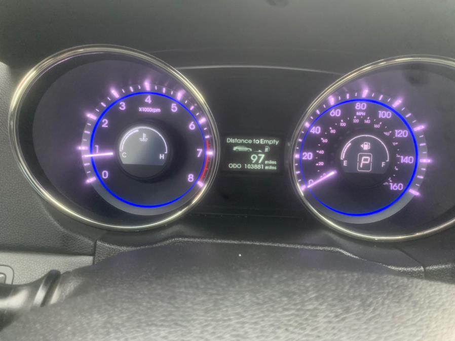 2011 Hyundai Sonata 4dr Sdn 2.4L Auto Ltd PZEV *Ltd Avail*, available for sale in Taunton, Massachusetts | Rt 138 Auto Center Inc . Taunton, Massachusetts 2011 Hyundai Sonata 4dr Sdn 2.4L Auto Ltd PZEV *Ltd Avail*, available for sale in Taunton, Massachusetts | Rt 138 Auto Center Inc . Taunton, Massachusetts