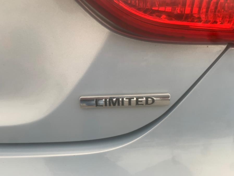 2011 Hyundai Sonata 4dr Sdn 2.4L Auto Ltd PZEV *Ltd Avail*, available for sale in Taunton, Massachusetts | Rt 138 Auto Center Inc . Taunton, Massachusetts 2011 Hyundai Sonata 4dr Sdn 2.4L Auto Ltd PZEV *Ltd Avail*, available for sale in Taunton, Massachusetts | Rt 138 Auto Center Inc . Taunton, Massachusetts