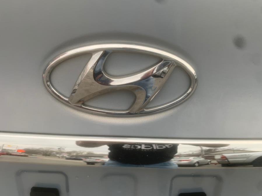 2011 Hyundai Sonata 4dr Sdn 2.4L Auto Ltd PZEV *Ltd Avail*, available for sale in Taunton, Massachusetts | Rt 138 Auto Center Inc . Taunton, Massachusetts 2011 Hyundai Sonata 4dr Sdn 2.4L Auto Ltd PZEV *Ltd Avail*, available for sale in Taunton, Massachusetts | Rt 138 Auto Center Inc . Taunton, Massachusetts