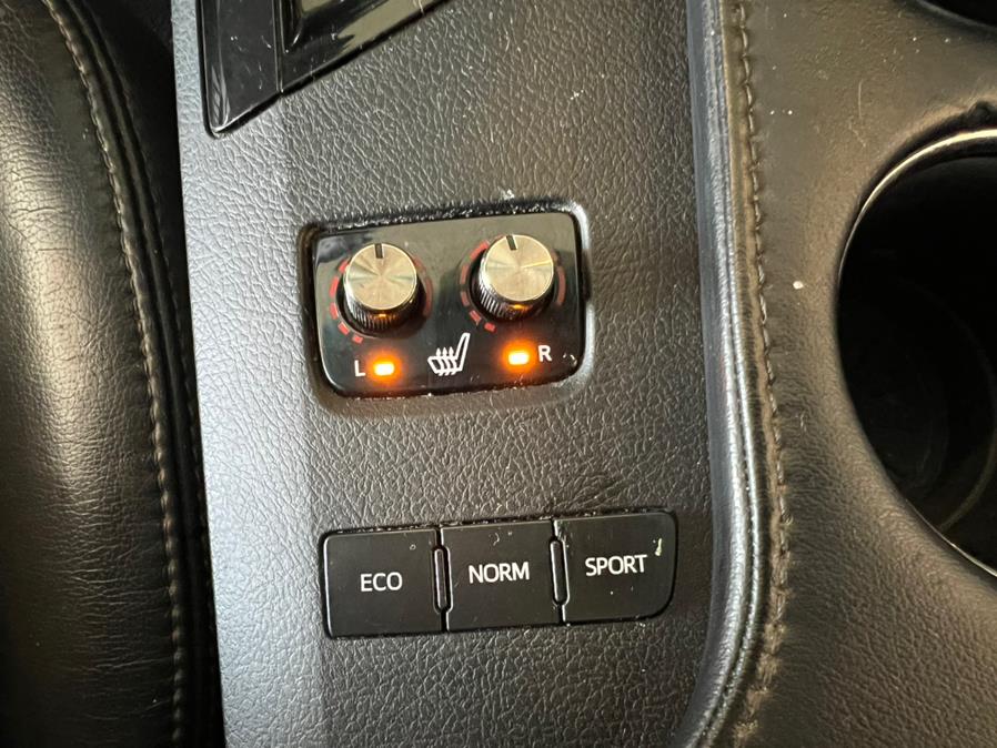 2016 Toyota Avalon 4dr Sdn XLE Touring (Natl), available for sale in West Hartford, Connecticut | AutoMax. West Hartford, Connecticut 2016 Toyota Avalon 4dr Sdn XLE Touring (Natl), available for sale in West Hartford, Connecticut | AutoMax. West Hartford, Connecticut