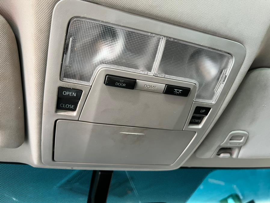 2016 Toyota Avalon 4dr Sdn XLE Touring (Natl), available for sale in West Hartford, Connecticut | AutoMax. West Hartford, Connecticut 2016 Toyota Avalon 4dr Sdn XLE Touring (Natl), available for sale in West Hartford, Connecticut | AutoMax. West Hartford, Connecticut
