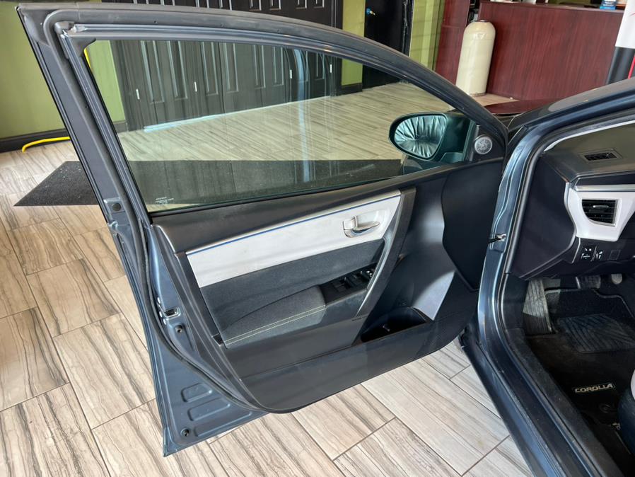 2015 Toyota Corolla 4dr Sdn CVT LE (Natl), available for sale in West Hartford, Connecticut | AutoMax. West Hartford, Connecticut 2015 Toyota Corolla 4dr Sdn CVT LE (Natl), available for sale in West Hartford, Connecticut | AutoMax. West Hartford, Connecticut