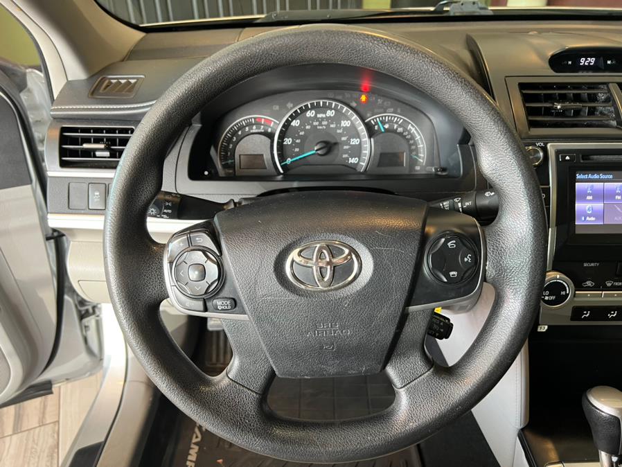 2014 Toyota Camry 2014.5 4dr Sdn I4 Auto LE (Natl), available for sale in West Hartford, Connecticut | AutoMax. West Hartford, Connecticut 2014 Toyota Camry 2014.5 4dr Sdn I4 Auto LE (Natl), available for sale in West Hartford, Connecticut | AutoMax. West Hartford, Connecticut