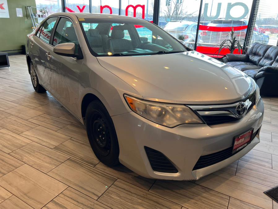 2014 Toyota Camry 2014.5 4dr Sdn I4 Auto LE (Natl), available for sale in West Hartford, Connecticut | AutoMax. West Hartford, Connecticut 2014 Toyota Camry 2014.5 4dr Sdn I4 Auto LE (Natl), available for sale in West Hartford, Connecticut | AutoMax. West Hartford, Connecticut