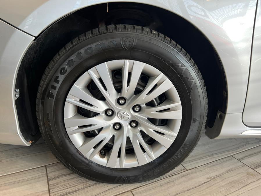 2014 Toyota Camry 2014.5 4dr Sdn I4 Auto LE (Natl), available for sale in West Hartford, Connecticut | AutoMax. West Hartford, Connecticut 2014 Toyota Camry 2014.5 4dr Sdn I4 Auto LE (Natl), available for sale in West Hartford, Connecticut | AutoMax. West Hartford, Connecticut