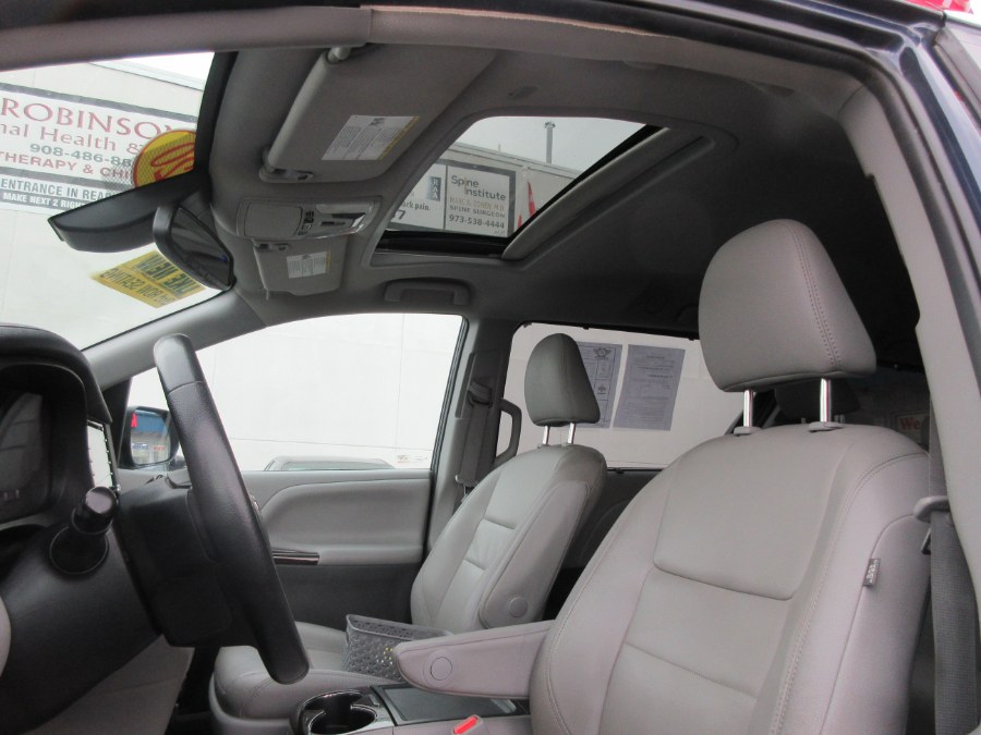 2020 Toyota Sienna Limited Premium FWD 7-Passenger (Natl), available for sale in Linden, New Jersey | Route 27 Auto Mall. Linden, New Jersey 2020 Toyota Sienna Limited Premium FWD 7-Passenger (Natl), available for sale in Linden, New Jersey | Route 27 Auto Mall. Linden, New Jersey