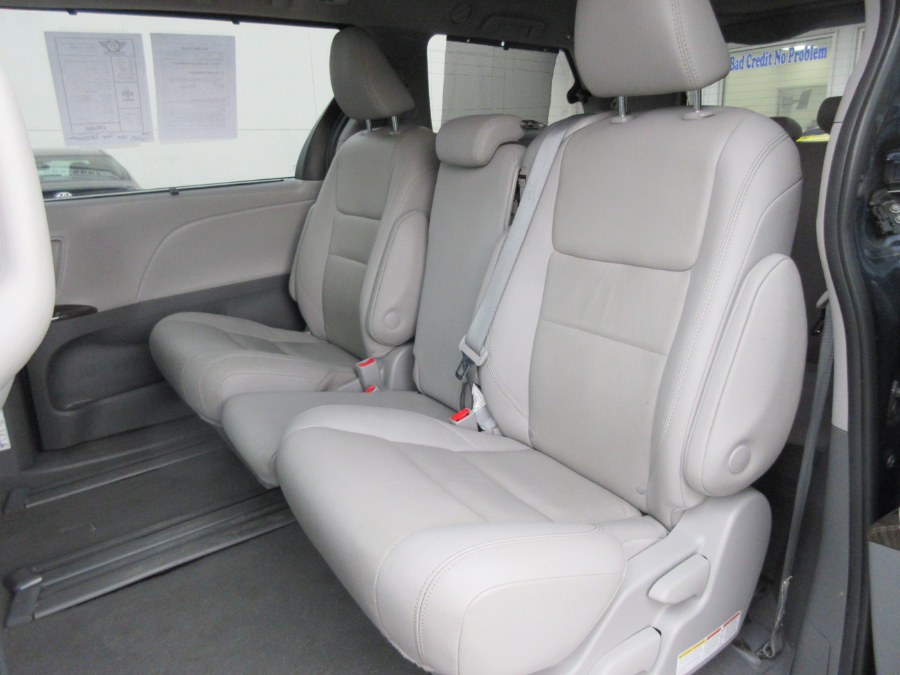 2020 Toyota Sienna Limited Premium FWD 7-Passenger (Natl), available for sale in Linden, New Jersey | Route 27 Auto Mall. Linden, New Jersey 2020 Toyota Sienna Limited Premium FWD 7-Passenger (Natl), available for sale in Linden, New Jersey | Route 27 Auto Mall. Linden, New Jersey